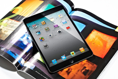 數(shù)字移動通信電子產(chǎn)品 連接世界，賦能未來